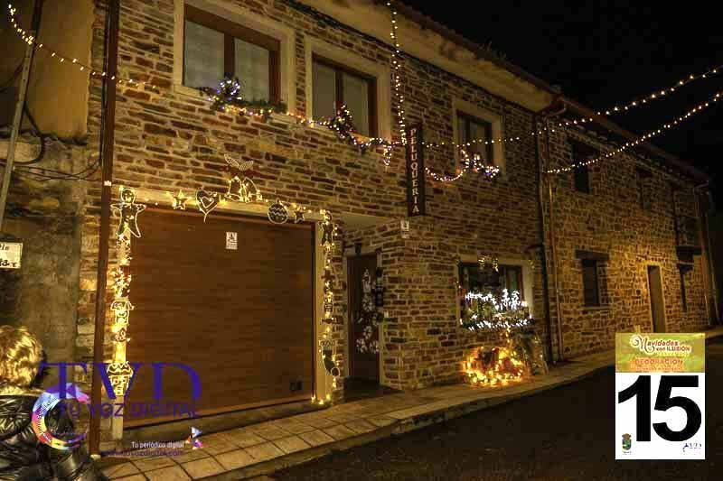 La Iluminación de Fachadas Navideñas llena de magia “Navidades con Ilusión” en Tábara 47