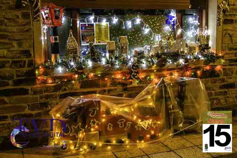 La Iluminación de Fachadas Navideñas llena de magia “Navidades con Ilusión” en Tábara 49