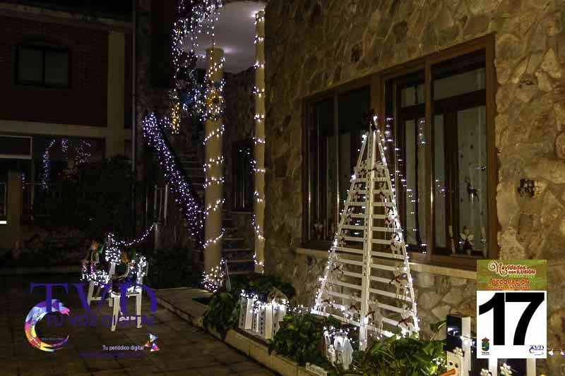 La Iluminación de Fachadas Navideñas llena de magia “Navidades con Ilusión” en Tábara 58