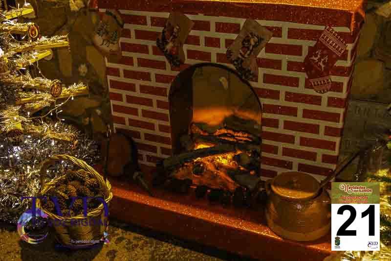 La Iluminación de Fachadas Navideñas llena de magia “Navidades con Ilusión” en Tábara 70