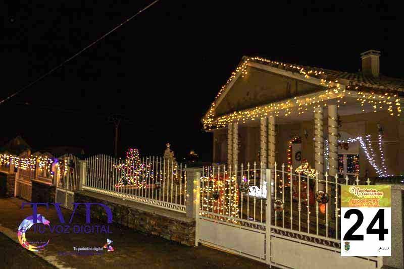 La Iluminación de Fachadas Navideñas llena de magia “Navidades con Ilusión” en Tábara 78