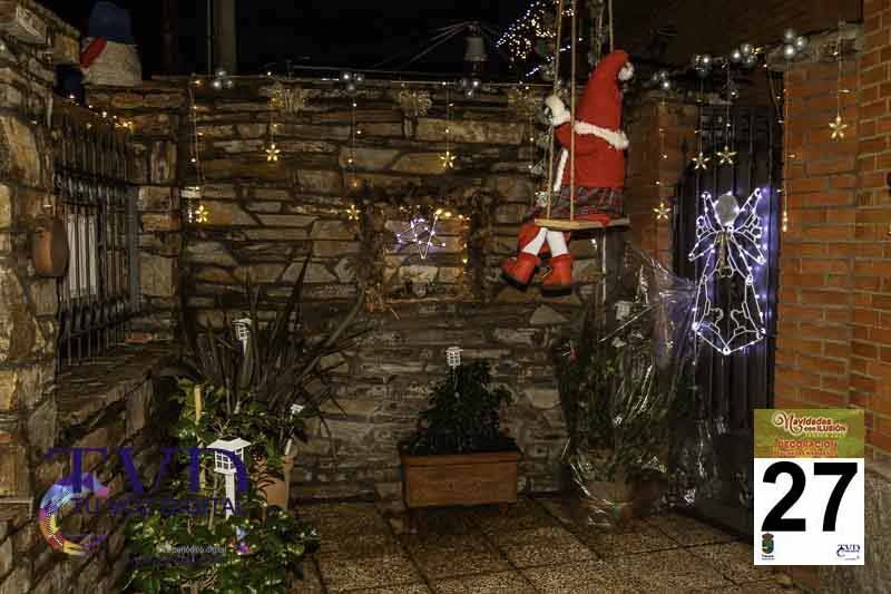 La Iluminación de Fachadas Navideñas llena de magia “Navidades con Ilusión” en Tábara 91
