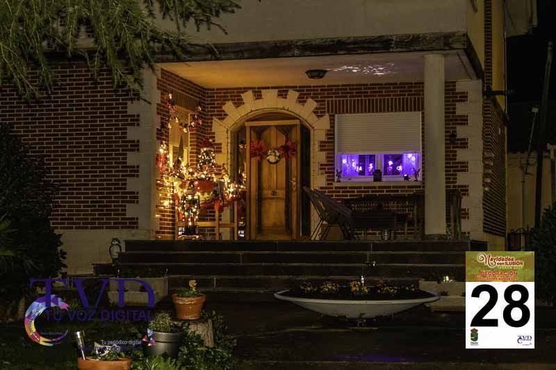 La Iluminación de Fachadas Navideñas llena de magia “Navidades con Ilusión” en Tábara 94