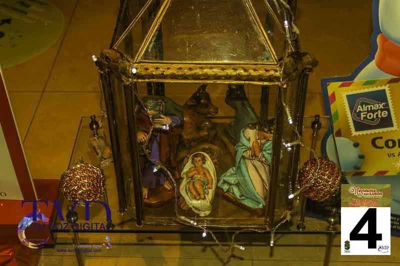 La Iluminación de Fachadas Navideñas llena de magia “Navidades con Ilusión” en Tábara 19