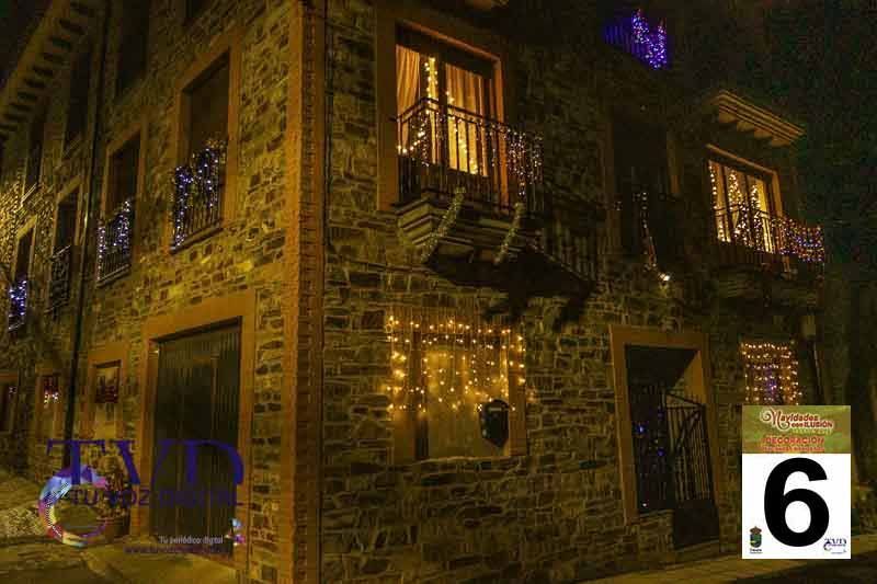 La Iluminación de Fachadas Navideñas llena de magia “Navidades con Ilusión” en Tábara 23