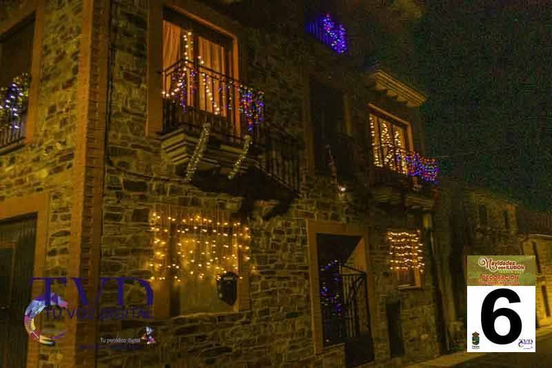 La Iluminación de Fachadas Navideñas llena de magia “Navidades con Ilusión” en Tábara 24