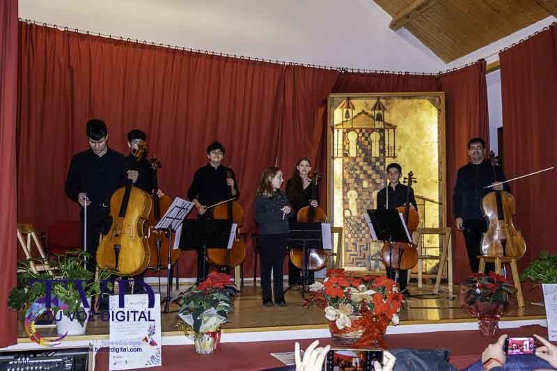 El Conservatorio “Miguel Manzano” lleva la magia de la Navidad a Tábara con un emotivo concierto de violonchelos 18