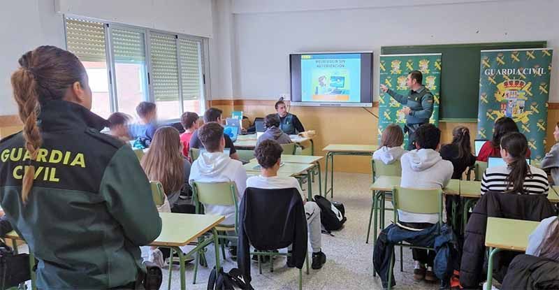 800 centros educativos competirán en la nueva edición de Ciberliga pre amateur de la Guardia Civil 1