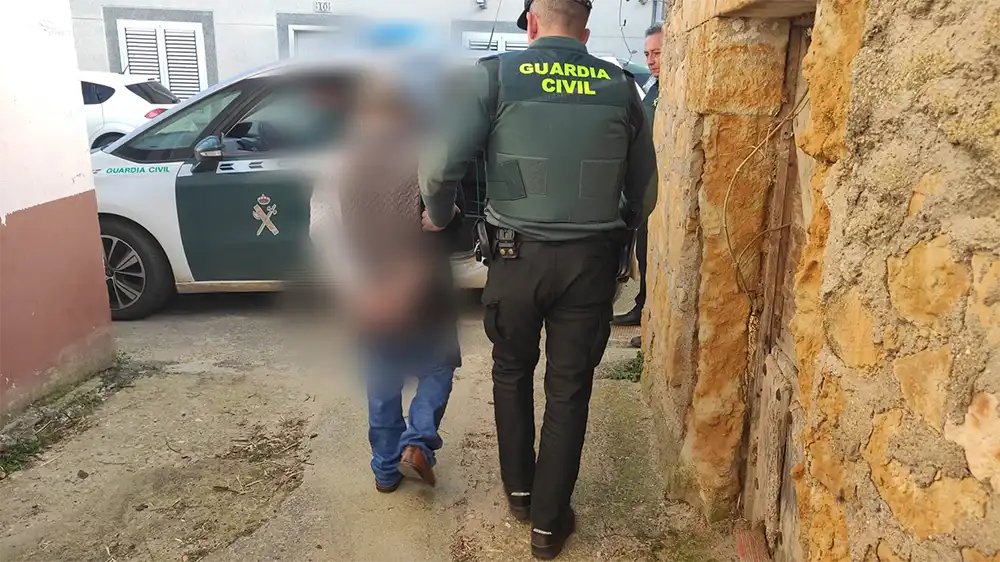 Detenido un hombre en Peleas de Abajo por la muerte de su hermano tras una agresión con arma blanca