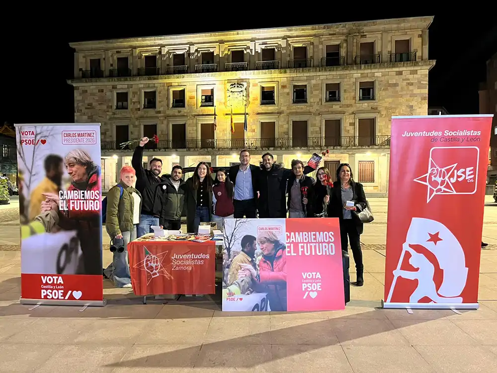 Juventudes Socialistas de Zamora acercan el programa electoral de Carlos Martínez a los jóvenes de la capital