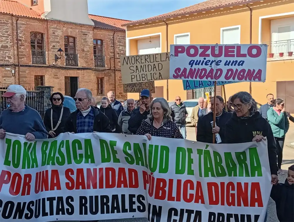 La Plataforma de Tábara celebra la reincorporación de la matrona y denuncia la situación de la sanidad pública en Castilla y León