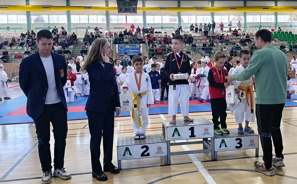 Mario Ballesteros Lorenzo brilla en el Campeonato Regional Infantil de Karate y se preselecciona para el Nacional
