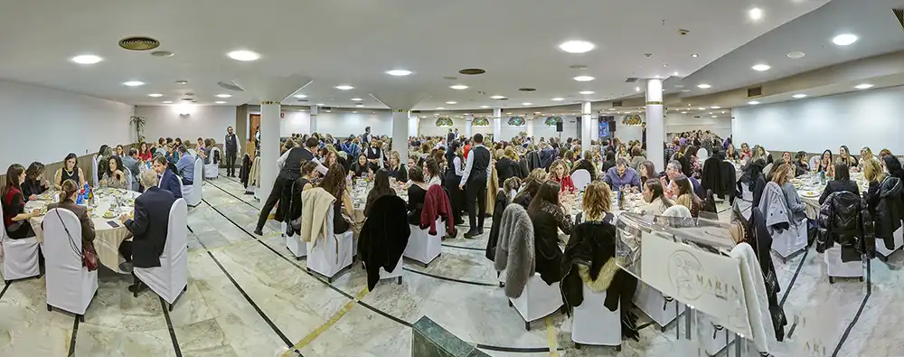 Más de 260 enfermeras de Zamora celebran a su patrón, San Juan de Dios, con una cena de hermandad