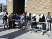 Éxito en el primer día del proceso de regularización extraordinaria: 13.500 solicitudes telemáticas y 19.600 citas presenciales