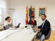 Isabel Rodríguez llama a proteger “el modelo de lo público” para garantizar el derecho a la vivienda y evitar “escándalos” en las adjudicaciones