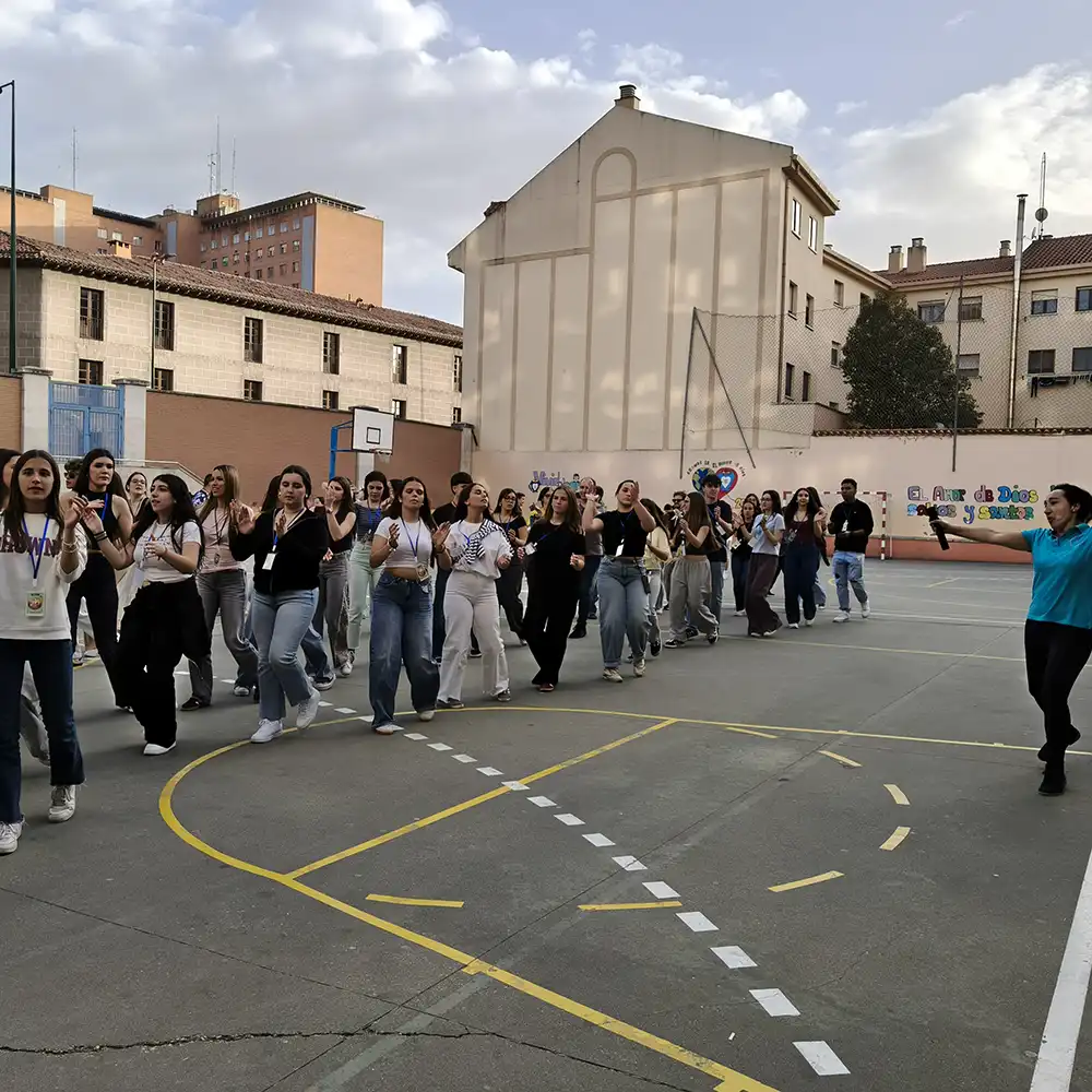 Jóvenes de Zamora participan en el XXVIII JADEM en Valladolid bajo el lema “Follow the líder.es”