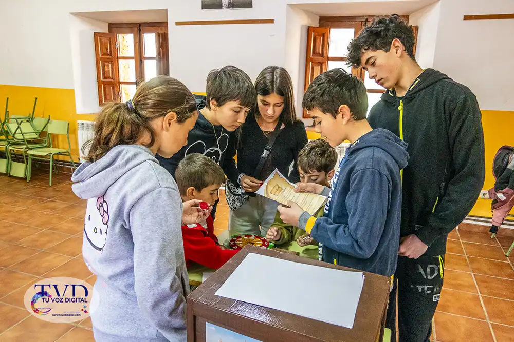 Tábara vive la historia y el misterio con el escape room “El misterio de Carballeda”
