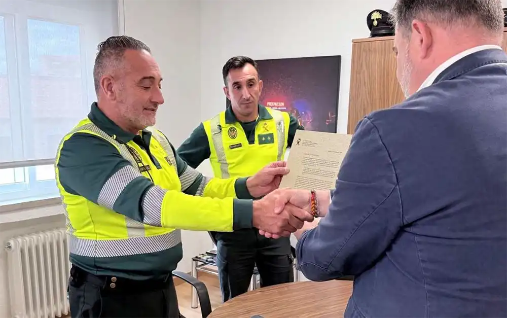 La colaboración ciudadana permite a la Guardia Civil detener a un vehículo que circulaba de forma errática hacia Zamora