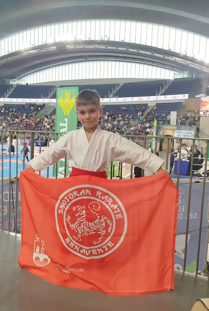 Mario Ballesteros Lorenzo, 5 años, brilla en el Campeonato de España Infantil de Karate