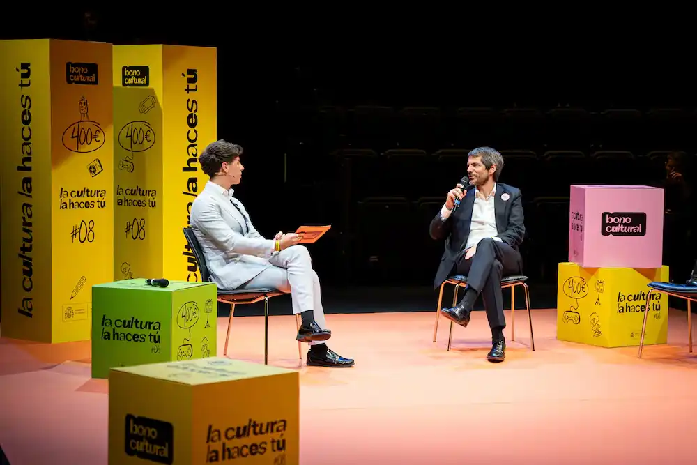 El Bono Cultural Joven 2026 amplía sus ayudas: los jóvenes podrán comprar instrumentos musicales, material artístico y realizar cursos culturales