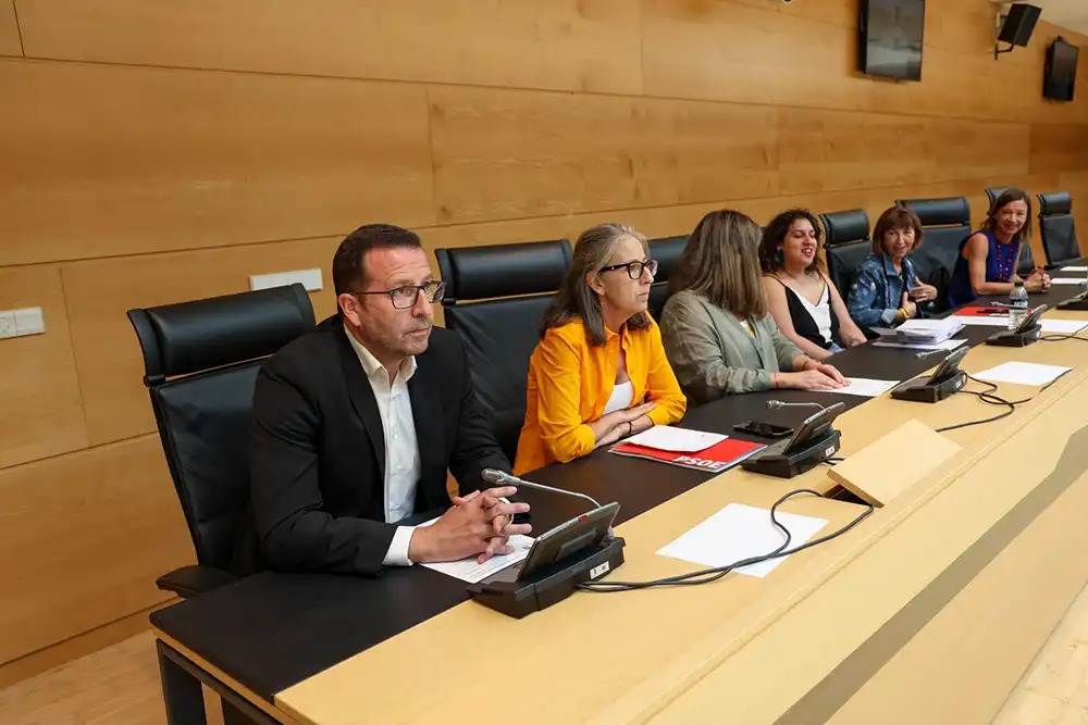 El PSOE de Zamora refuerza su presencia en las Cortes de Castilla y León con nuevas portavocías en comisiones clave 1 El PSOE de Zamora refuerza su presencia en las Cortes de Castilla y León con nuevas portavocías en comisiones clave
