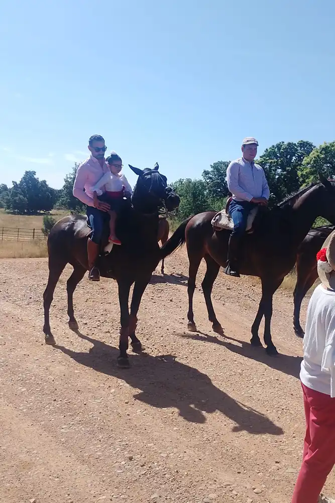 La Feria Rociera de Tábara consolida a San Mamés como símbolo de convivencia y tradición 77