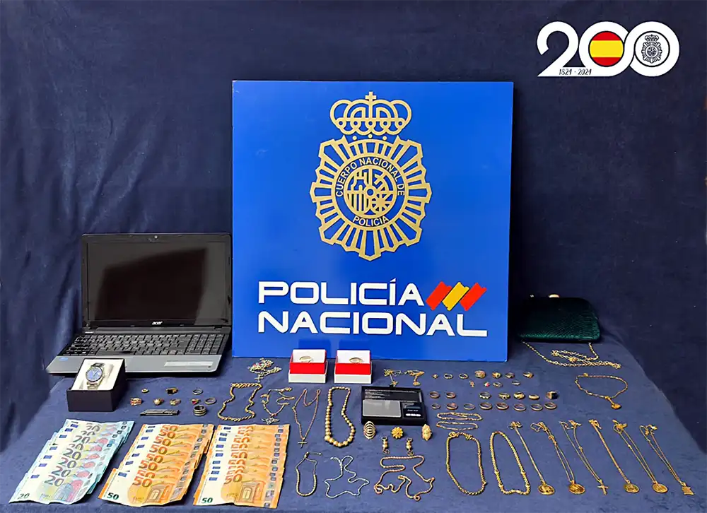 Desarticulado en Zamora un grupo especializado en el "abrazo cariñoso": cinco detenidos y joyas recuperadas por más de 40.000 euros