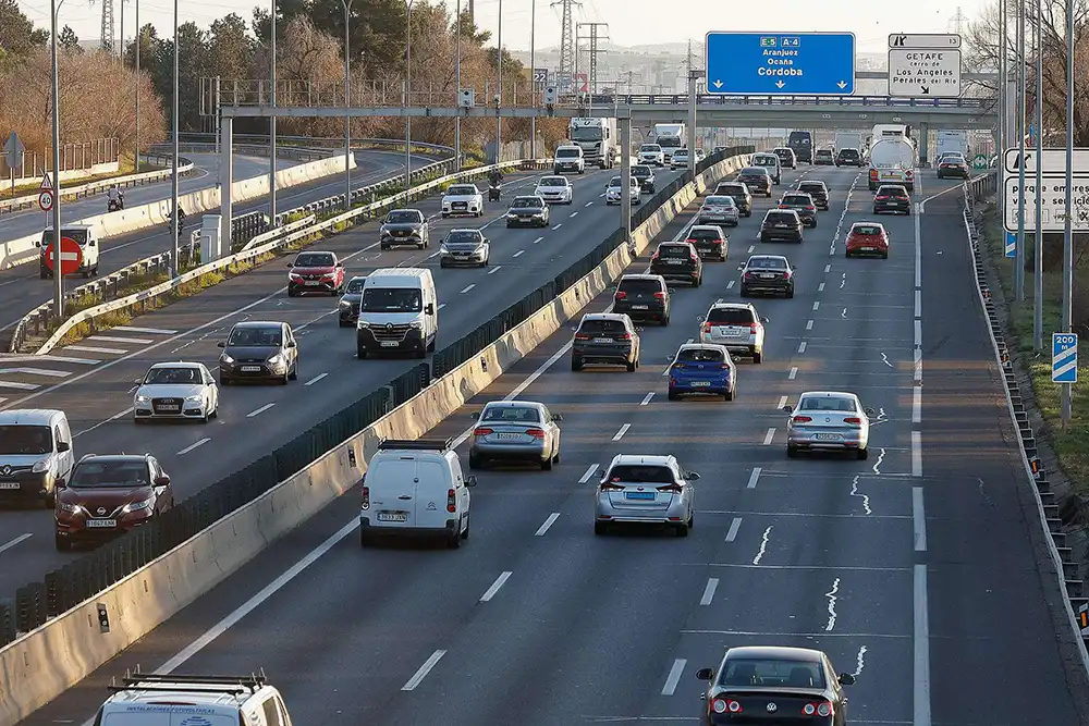 La DGT prevé 5,6 millones de desplazamientos en el primer fin de semana de agosto y activa un amplio dispositivo especial