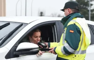 La Guardia Civil detectó 4.094 conductores que circulaban tras consumir alcohol o drogas en solo una semana