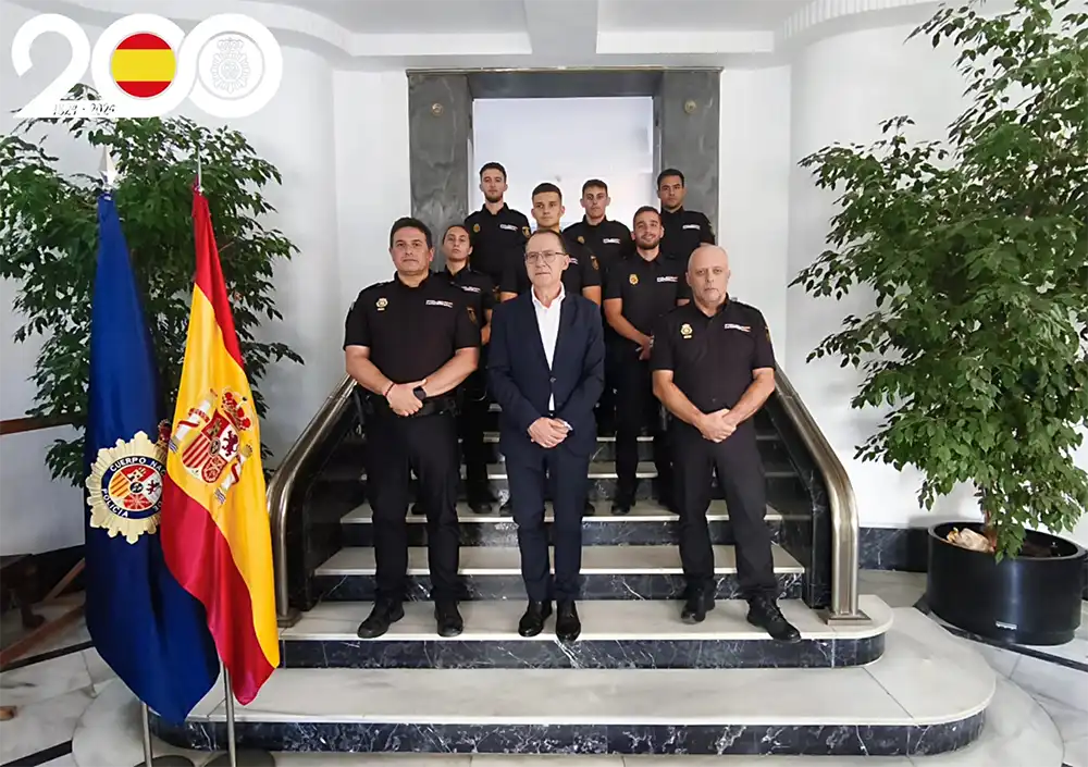 Seis policías nacionales en prácticas se incorporan a la Comisaría de Zamora para completar su formación