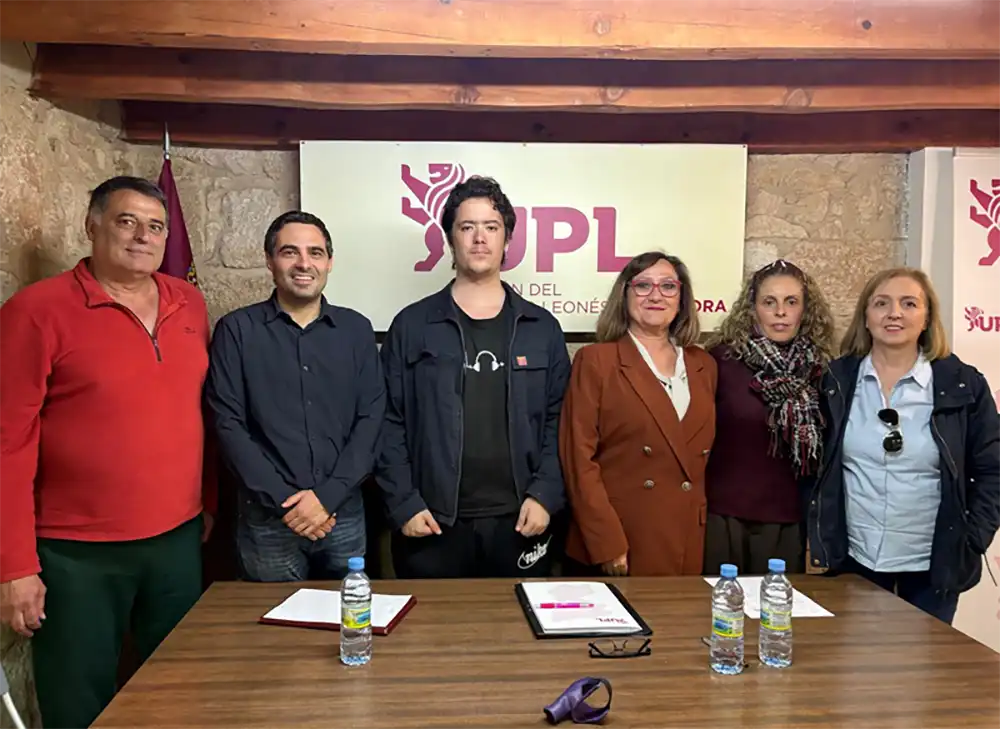 UPL reclama en las Cortes la reclasificación de los técnicos auxiliares de enfermería al grupo C1