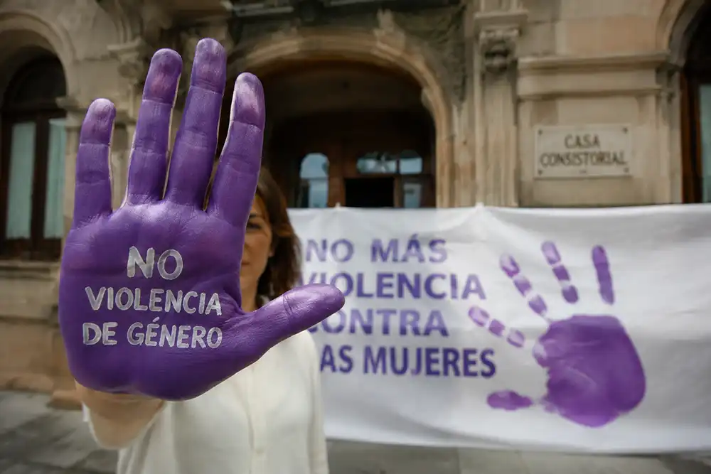 El PSOE acusa a Carnero de “desmantelar” las políticas de igualdad y apoyo a las víctimas de violencia de género en Valladolid 1 El PSOE acusa a Carnero de “desmantelar” las políticas de igualdad y apoyo a las víctimas de violencia de género en Valladolid