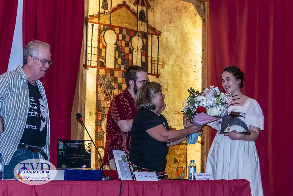 Juan María Calles gana el XXV Premio Internacional de Poesía “León Felipe” de Tábara con La tierra prometida 32