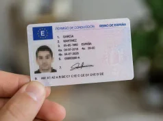 La Junta dará hasta 900 euros a los jóvenes de Castilla y León para sacarse el carné de conducir