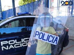 La Policía Nacional acerca su trabajo a 140 escolares de Zamora con exhibiciones de medios policiales durante el verano