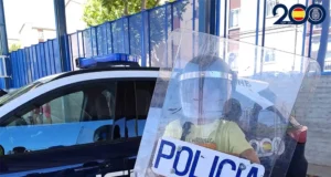 La Policía Nacional acerca su trabajo a 140 escolares de Zamora con exhibiciones de medios policiales durante el verano