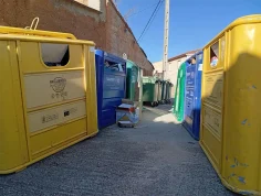 Litos denuncia el «abandono absoluto» en la recogida de envases y cartón