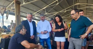 Nicanor Sen destaca en la Feria de El Espino el potencial de los pequeños municipios para dinamizar el medio rural