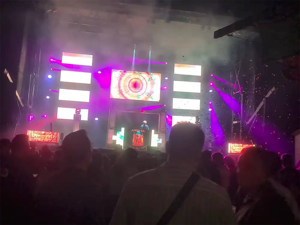 San Lorenzo continúa sus fiestas con hinchables, panderetas y una noche de música con Amon-Ra 12
