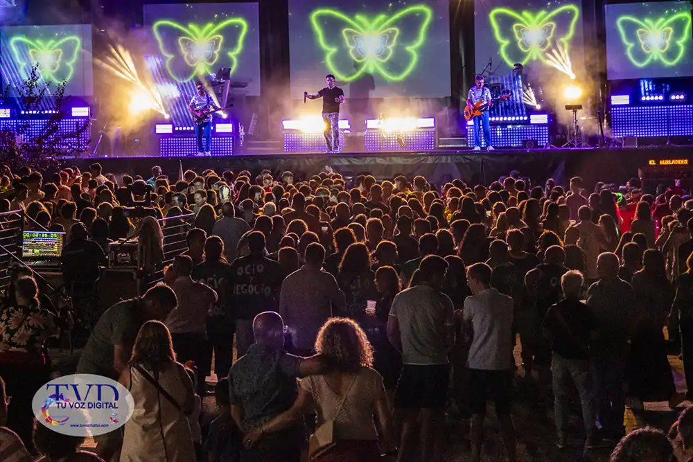Tábara no baja el ritmo: juegos, merienda, bingo, música y toro de fuego en una jornada para disfrutar hasta la madrugada 16