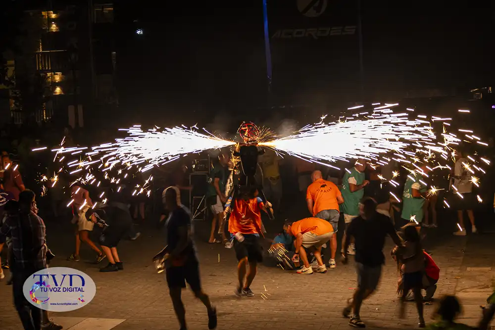 Tábara no baja el ritmo: juegos, merienda, bingo, música y toro de fuego en una jornada para disfrutar hasta la madrugada 31