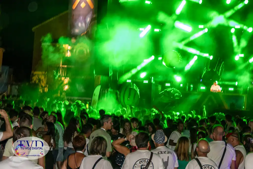 Tábara enciende sus fiestas patronales con el color de las peñas, la música y la emoción del pregón 42