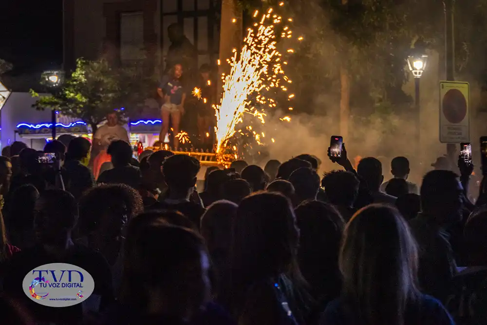 Tábara enciende sus fiestas patronales con el color de las peñas, la música y la emoción del pregón 56