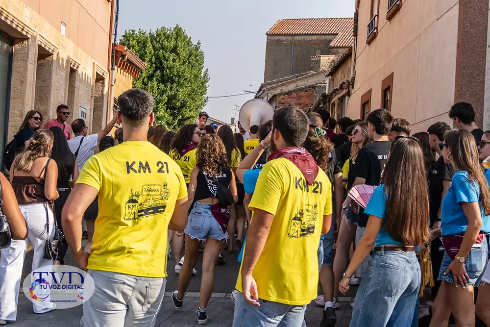 Tábara enciende sus fiestas patronales con el color de las peñas, la música y la emoción del pregón 26