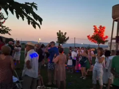 El eclipse reúne a miles de personas en Zamora sin incidencias destacables y con un comportamiento ejemplar