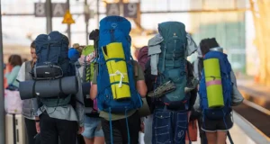 Verano Joven supera los 2,5 millones de viajes con descuentos de hasta el 90% en tren y autobús