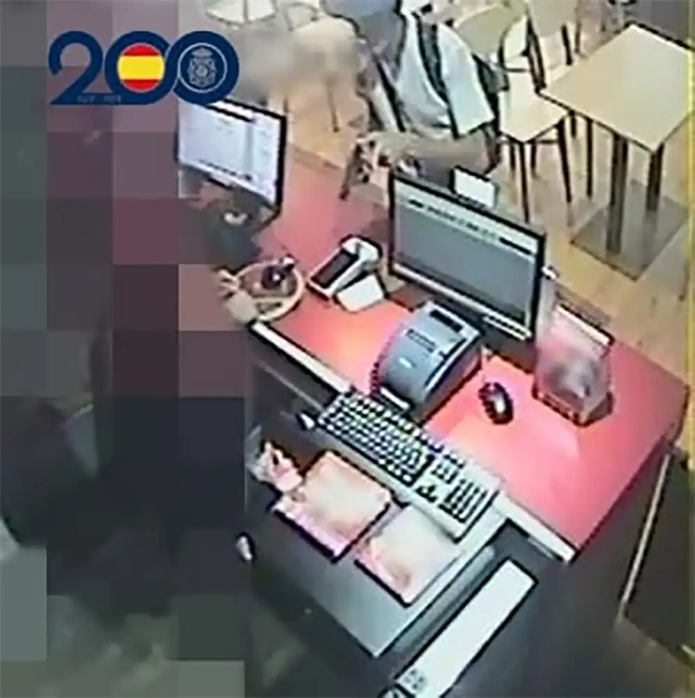 Detenido en Sanabria el presunto autor de un atraco con una pistola simulada en Zamora 1 Detenido en Sanabria el presunto autor de un atraco con una pistola simulada en Zamora