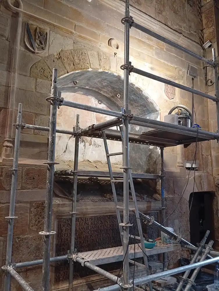 El CEB Ledo del Pozo impulsa la restauración del sepulcro de los Carvajal en San Juan del Mercado de Benavente 1 El CEB Ledo del Pozo impulsa la restauración del sepulcro de los Carvajal en San Juan del Mercado de Benavente