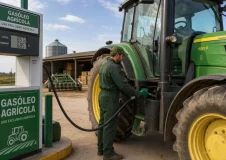 El Gobierno prorroga hasta final de año la bonificación de 20 céntimos al gasóleo agrícola