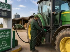 El Gobierno prorroga hasta final de año la bonificación de 20 céntimos al gasóleo agrícola